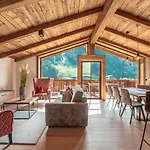 Natursinn Mountainchalets Apartahotel 4*