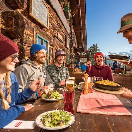 Natursinn Mountainchalets Aparthotel 4*