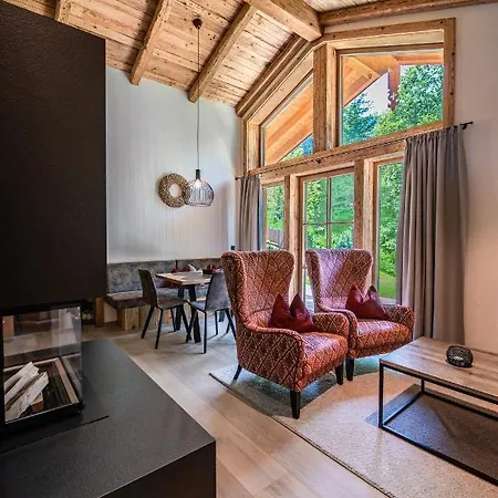 Natursinn Mountainchalets فلاخاو