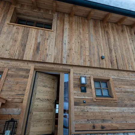 Natursinn Mountainchalets * Φλαχάου