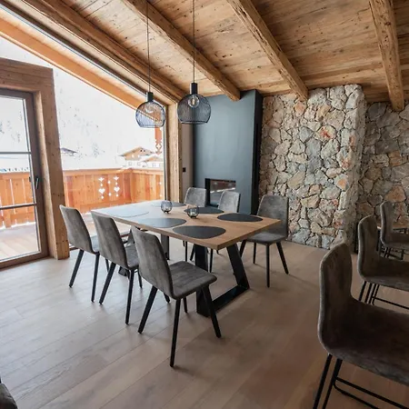 Natursinn Mountainchalets شقة فندقية 4*