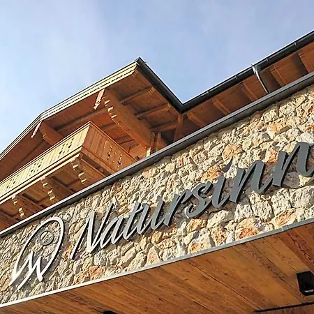 Natursinn Mountainchalets Hotel apartamentowy 4*