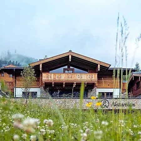 Natursinn Mountainchalets Aparthotel 4*